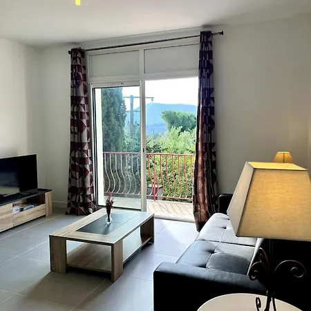 Le Kiwi, Bel Moderne En Pleine Nature *